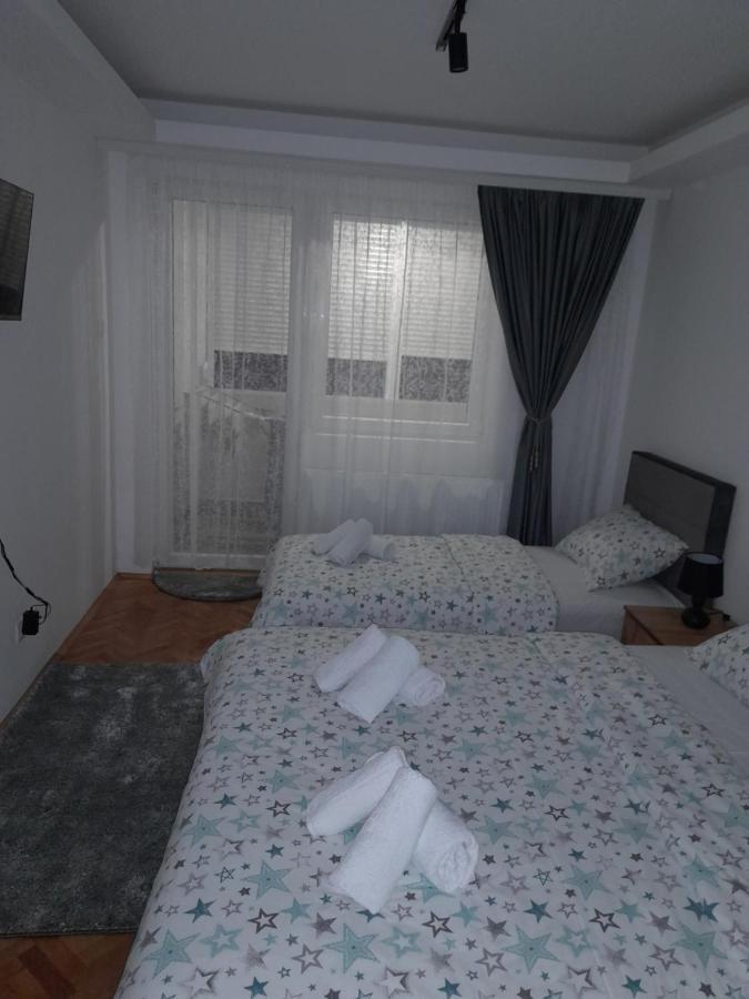Holiday Apartaments 2 Nis Ngoại thất bức ảnh