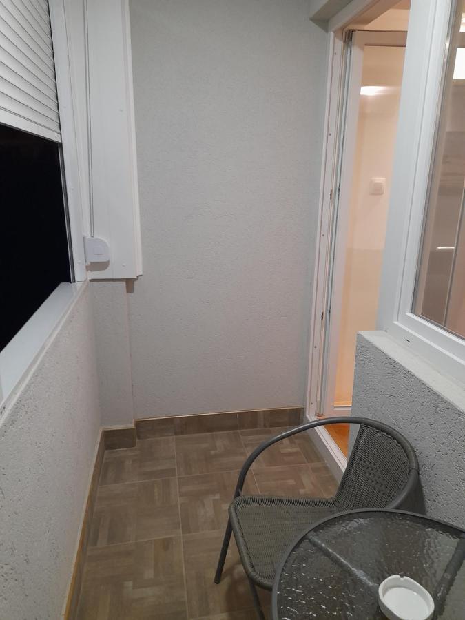 Holiday Apartaments 2 Nis Ngoại thất bức ảnh