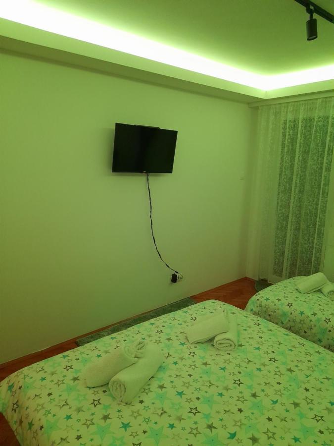 Holiday Apartaments 2 Nis Ngoại thất bức ảnh